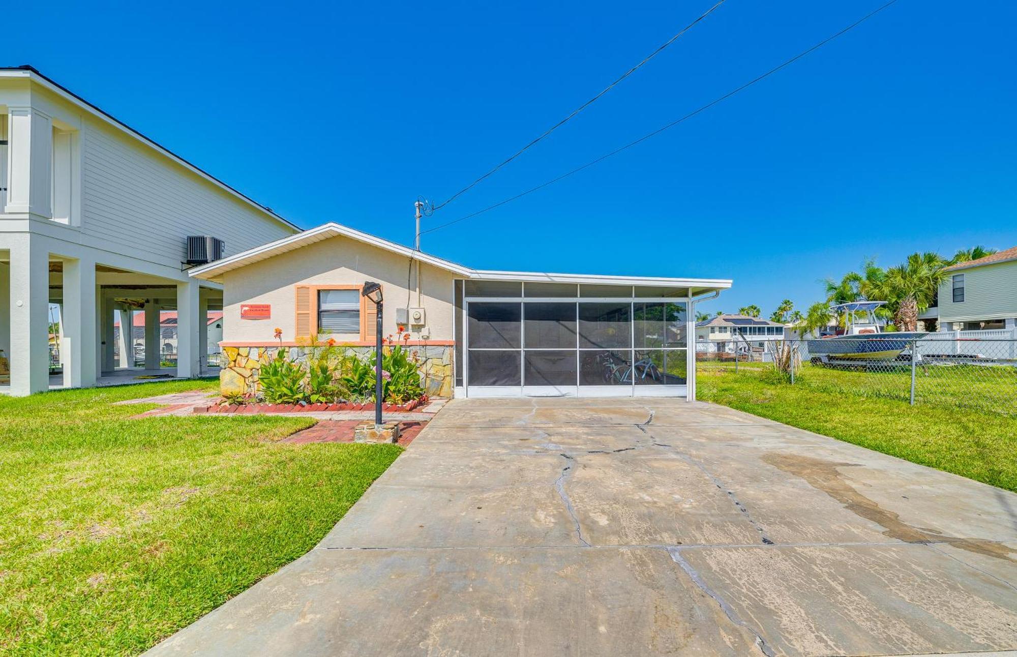 Waterfront Hernando Beach Home With Dock And Hot Tub! Exterior photo